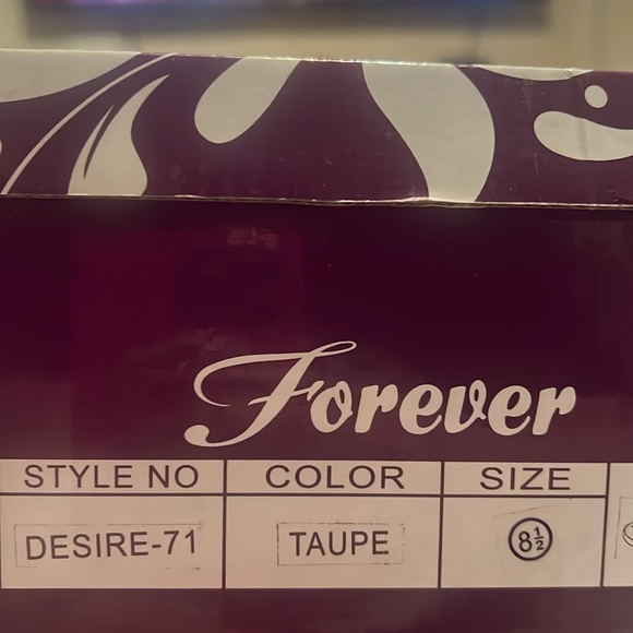 Forever Desire Women's Slip-On Taupe Embroidered Suede Sneakers/Shoes | NEW/NWT! - Picture 11 of 11